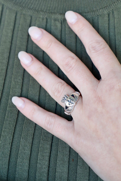 Fleur de Lis Claddagh Ring